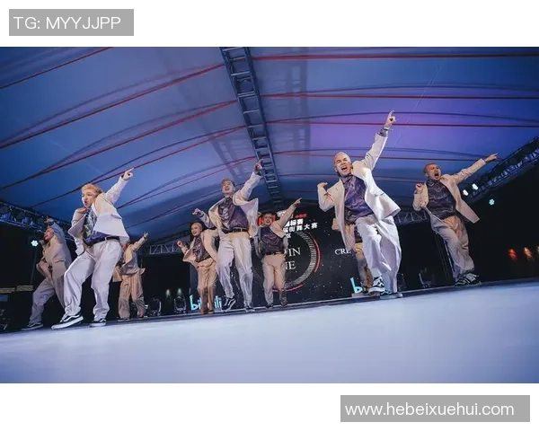 全国街舞大赛特别报道：见证上海飞盘队从默默无闻到耀眼舞台的成长历程