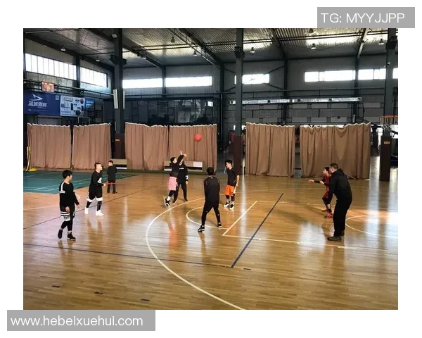 与吴丽畅谈篮球生涯的点滴与成长之路 与吴丽畅谈篮球生涯的点滴与成长之路