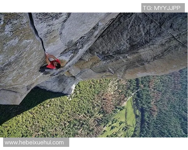 攀登人生的巅峰：周伟与深度对话中的攀岩哲学与梦想追寻