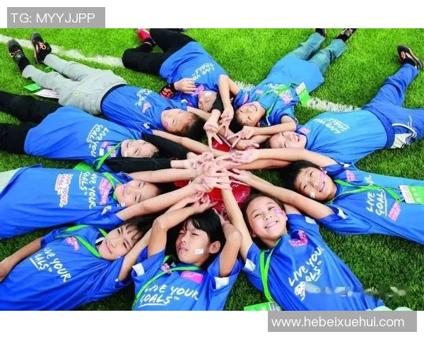 孟峻足球：探索青少年足球发展的新路径与未来愿景